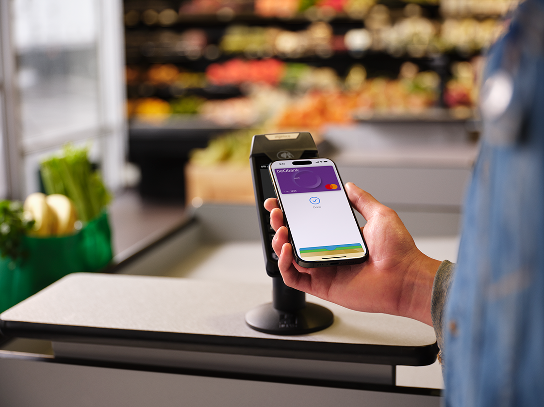 Apple Pay utilise la technologie NFC.